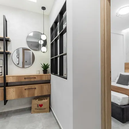 Walk Apartment